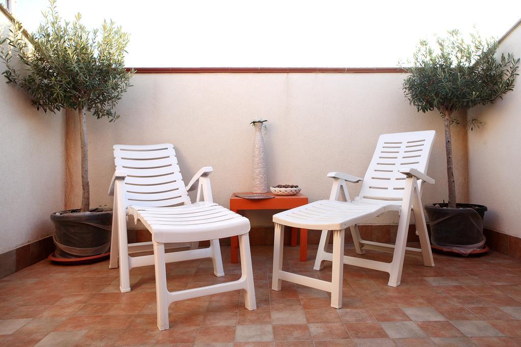 Adriana Casa Vacanze Mare Etna Sicilia Acireale Exterior foto